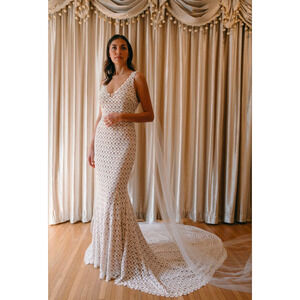 Daughters of Simone Nev Crochet Lace Wedding Dress Nude Lined Boho Gown Large